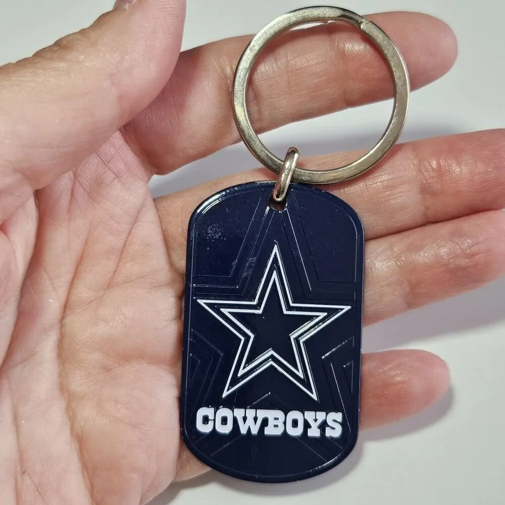 Dallas Cowboys NFL Football Keychain Backpack Pull Navy Blue Silver Tone